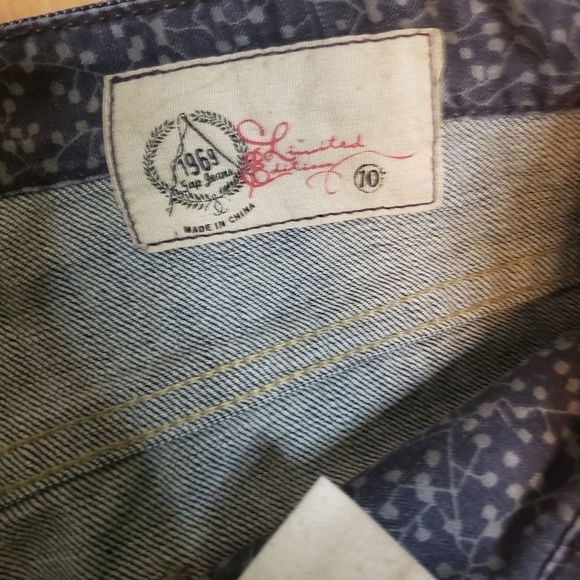 Gap Jeans Denim Distressed Capri Size 10 - Picture 5 of 5